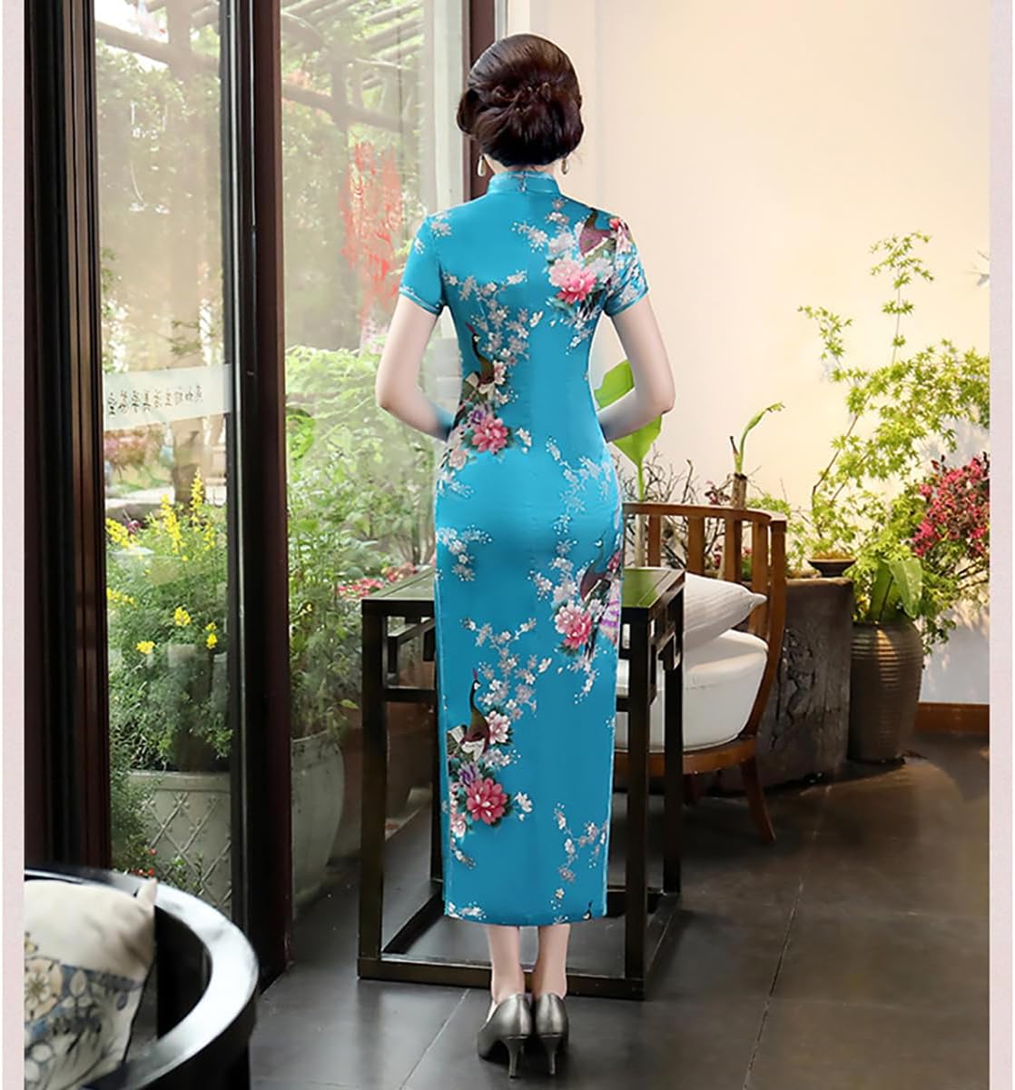 Chinese Style Dress Improves Cheongsam Temperament, Retro Long Silk Printed Daily Banquet Women's Performance Clothing